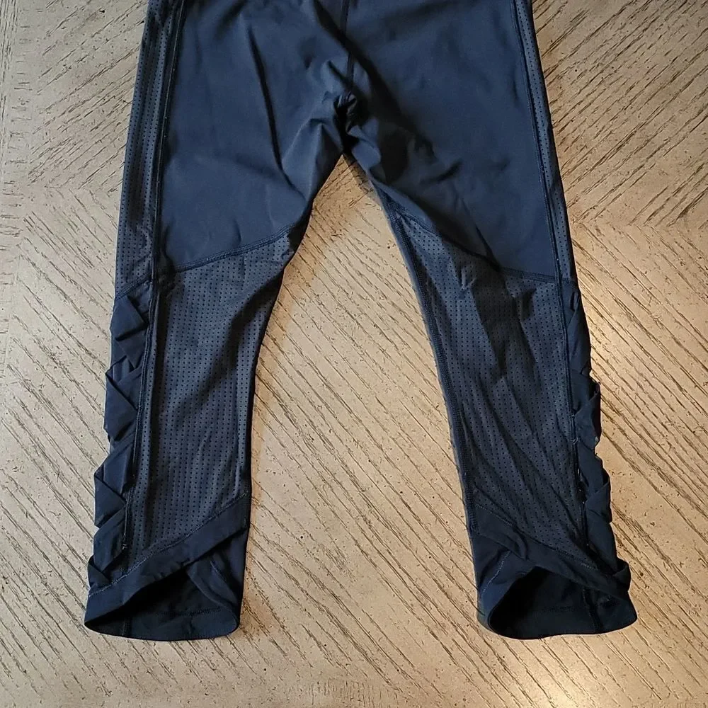lululemon athletica lululemon size